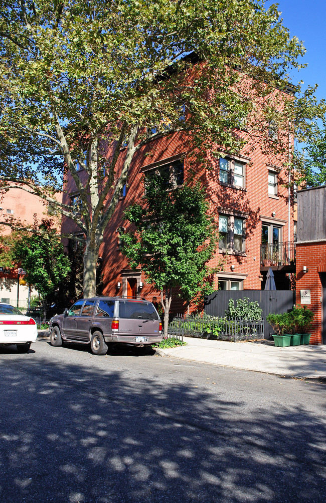 339 Pacific St in Brooklyn, NY - Foto de edificio - Building Photo