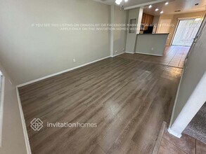 7801 N 44th Dr in Glendale, AZ - Building Photo - Building Photo