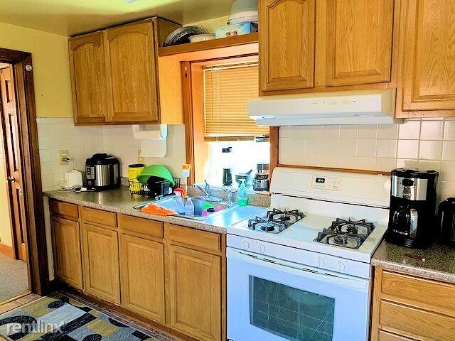 28 Wyman St in Stoughton, MA - Building Photo - Building Photo