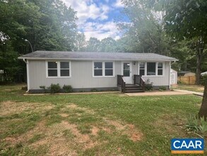 6250 Secretarys Sand Rd in Schuyler, VA - Building Photo - Building Photo