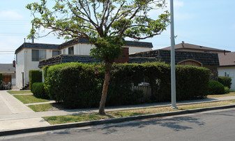 4932 Kona Dr Apartments