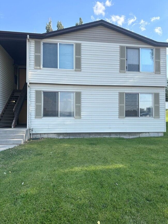 property at 260 Shoshone Ave