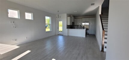 14253 Kellogg Ave in Orlando, FL - Building Photo - Building Photo