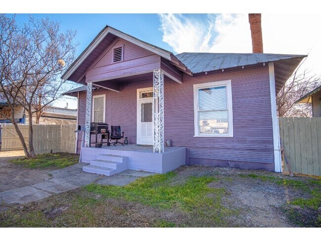 4115 S Presa St in San Antonio, TX - Building Photo - Building Photo