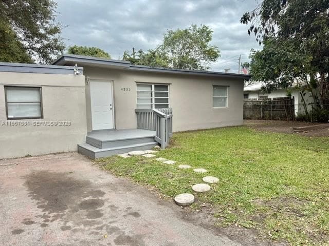 property at 4333 SW 51st St
