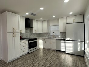 9224 Ventana Ln in Orlando, FL - Foto de edificio - Building Photo