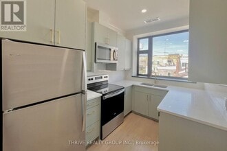 16 Hincks St in St Thomas, ON - Building Photo - Building Photo