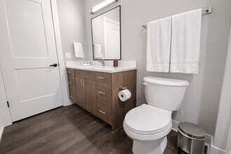 206 N 48th St in Omaha, NE - Building Photo - Building Photo