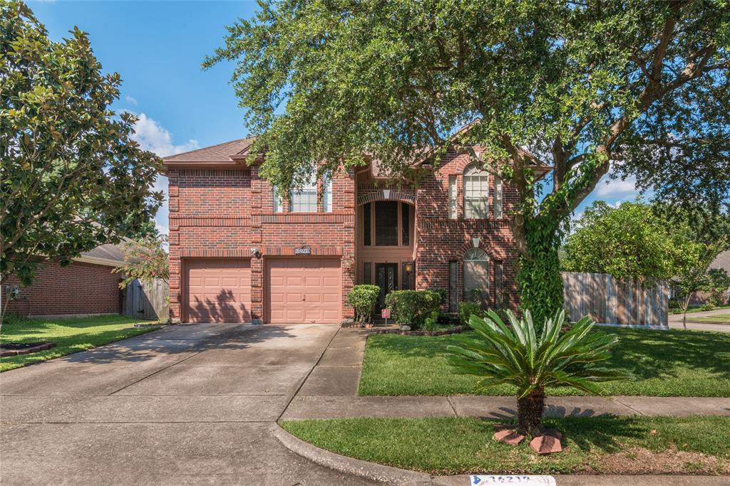 16219 Blue Mesa Ridge Dr in Friendswood, TX - Foto de edificio