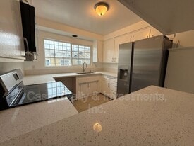 16920 S Vermont Ave in Gardena, CA - Building Photo