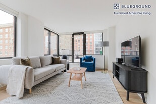 255 W 94th St in New York, NY - Building Photo