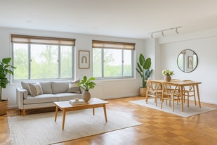 1900 Lyttonsville Rd, Unit 713 in Silver Spring, MD - Building Photo