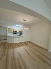 110 SW Peacock Blvd in Port St. Lucie, FL - Building Photo - Building Photo