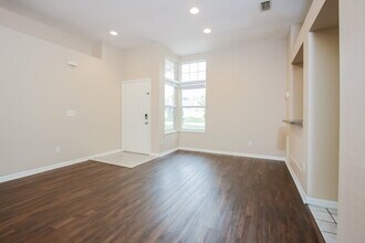 1092 Manigan Ave in Oviedo, FL - Building Photo - Building Photo