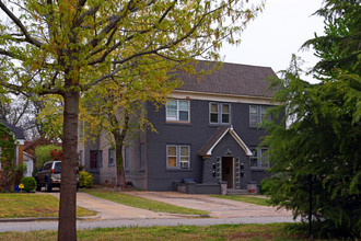 2501 NW 12th St in Oklahoma City, OK - Building Photo - Building Photo