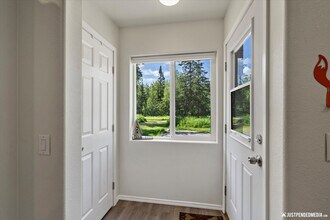 4005 Patrick Cir in Wasilla, AK - Building Photo - Building Photo