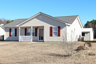 1306 Jessica St in Elizabeth City, NC - Foto de edificio - Building Photo