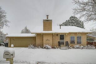 1109 Panorama Dr in Colorado Springs, CO - Building Photo