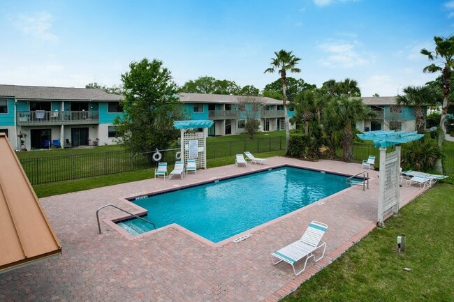 property at 650 W Pope Rd