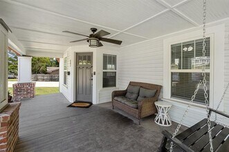 607 S Alamo St in Weatherford, TX - Building Photo - Building Photo