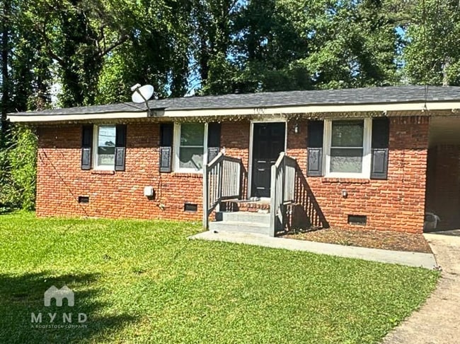 property at 1190 Evelyn Dr
