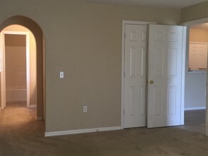 375 Regal Downs Cir in Winter Garden, FL - Building Photo - Building Photo