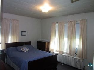 1221 E 5th St, Unit One in Duluth, MN - Building Photo - Building Photo