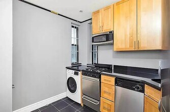 219 E 23rd St, Unit 20 in New York, NY - Building Photo - Building Photo