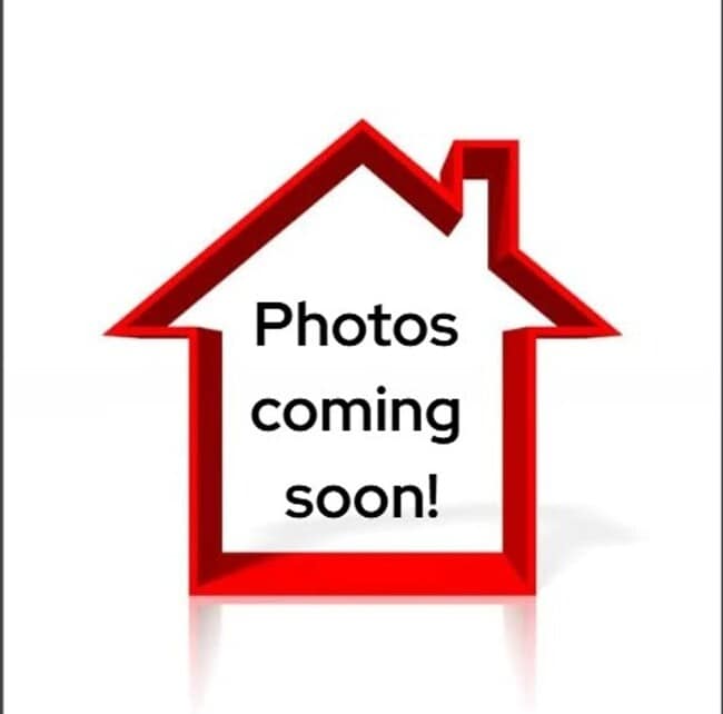 property at 2016 Skyview W Dr