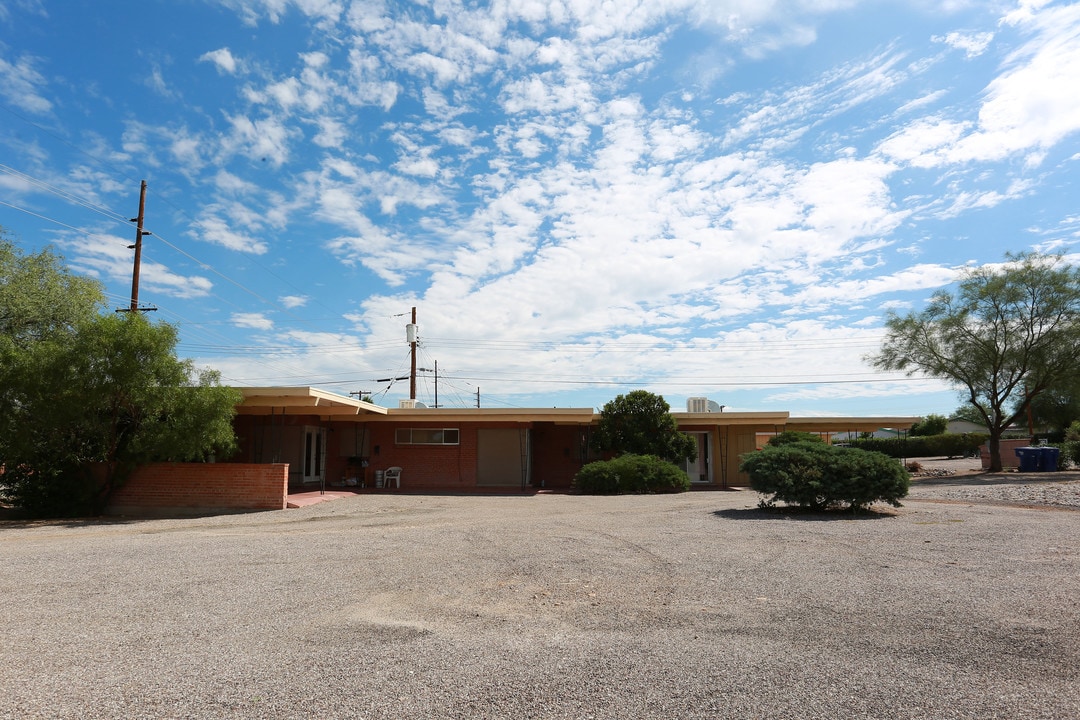 4128 E Fairmount St in Tucson, AZ - Foto de edificio