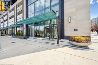 575 BLOOR STREET St in Toronto, ON - Building Photo - Building Photo
