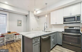 1340 Nicholson St NW in Washington, DC - Building Photo - Building Photo