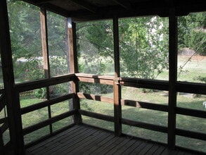 1603 E Market St in Charlottesville, VA - Building Photo - Building Photo