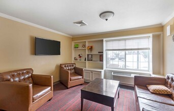 Furnished Studio - St. Louis in St. Louis, MO - Foto de edificio - Building Photo