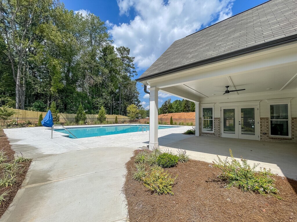 Bridlewood Apartments in Douglasville, GA