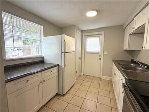 10022 E Wilder Ave in Tampa, FL - Building Photo - Building Photo