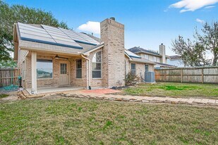 23035 Canal Rd in Richmond, TX - Building Photo