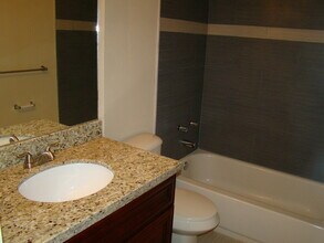 Country Club in Coral Springs, FL - Foto de edificio - Interior Photo
