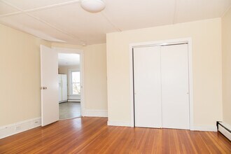 56 Drew St in Burlington, VT - Building Photo - Building Photo