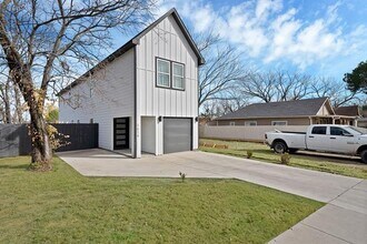 1614 Caldwell St in Dallas, TX - Building Photo - Building Photo