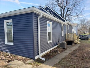 7816 Hamilton Ave in Cincinnati, OH - Building Photo - Building Photo