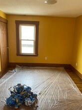 121 Bonney St, Unit 3 in New Bedford, MA - Building Photo - Building Photo