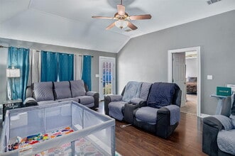 610 Whitefield Ln in Bossier City, LA - Building Photo - Building Photo