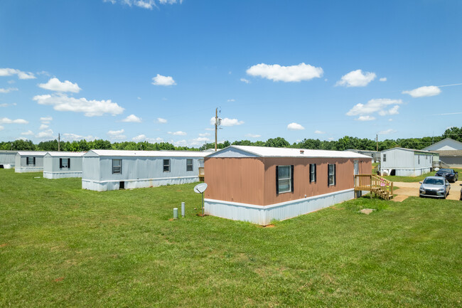 Gateway Creek in Gaffney, SC - Building Photo - Primary Photo