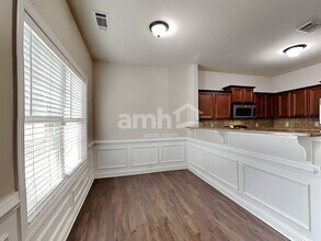5203 Catrina Way in Buford, GA - Building Photo - Building Photo
