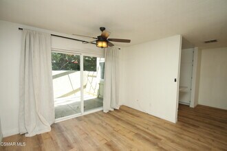 565 Serento Cir in Thousand Oaks, CA - Building Photo - Building Photo