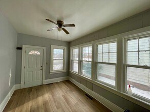 918 N 8th St in Springfield, IL - Building Photo - Building Photo