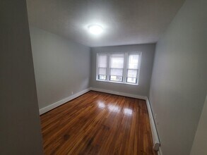 10 Abbotsford St, Unit 4 in Boston, MA - Building Photo - Building Photo