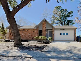 17151 Ranch Country Rd in Hockley, TX - Building Photo
