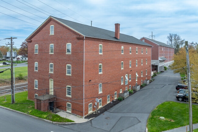 Landisville Apartment in Landisville, PA - Building Photo - Building Photo